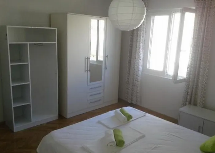 Apartman House Katarina *