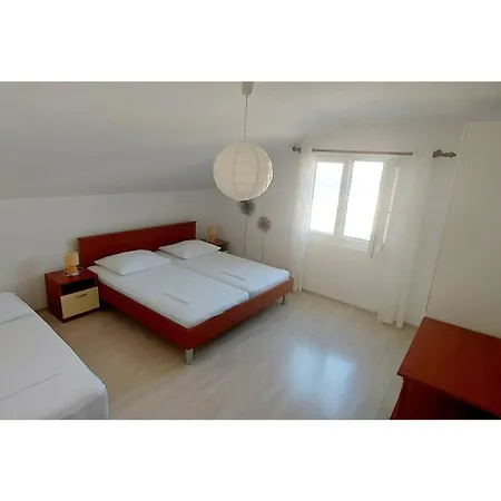 House Katarina Appartement Rtina